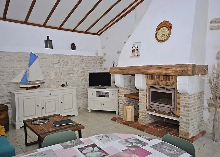 Villa Maison 4 Pieces Mezzanine Oleron 6 Couchages Saint Georges D'oleron Sgo000-009 *